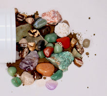Load image into Gallery viewer, Rough & Tumbled 16oz - Gem Mining Bucket - Rough and Tumbled Gemstones