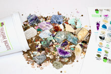 Load image into Gallery viewer, Krystal Kettle Gem Mining Bucket Kit - Quart