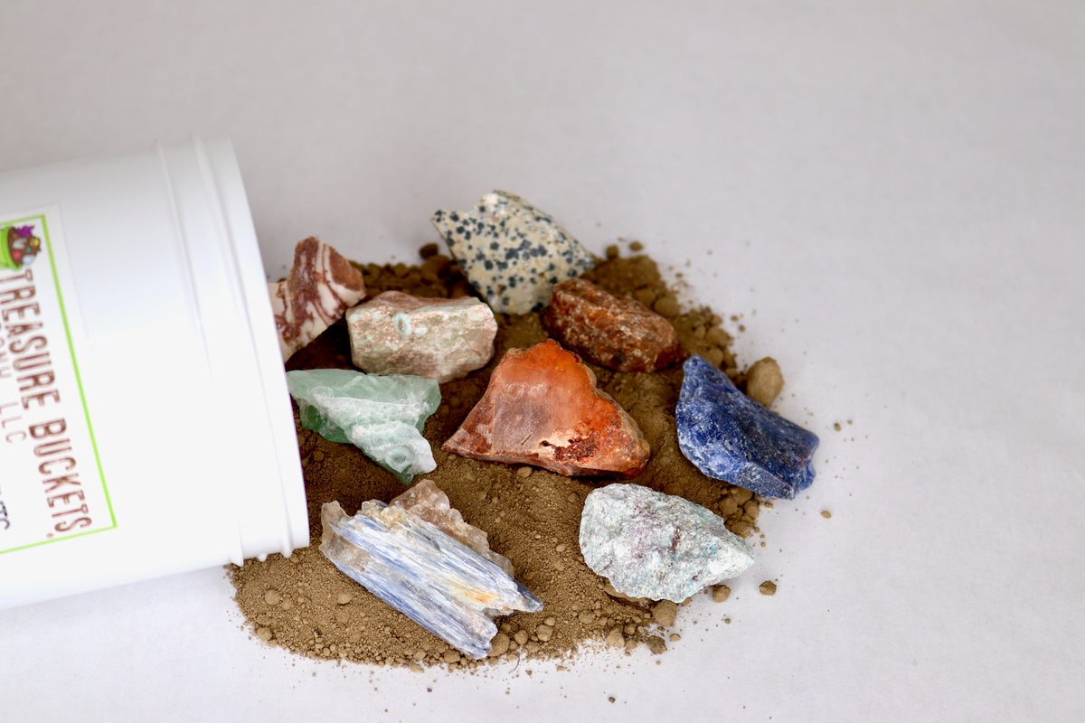 Funky Fluorescents 16 Ounce Gem Mining Bucket - UV Reactive Stones - J ...