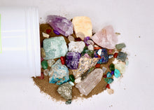 Load image into Gallery viewer, Krystal Kettle Gem Mining Bucket - 16oz Jar
